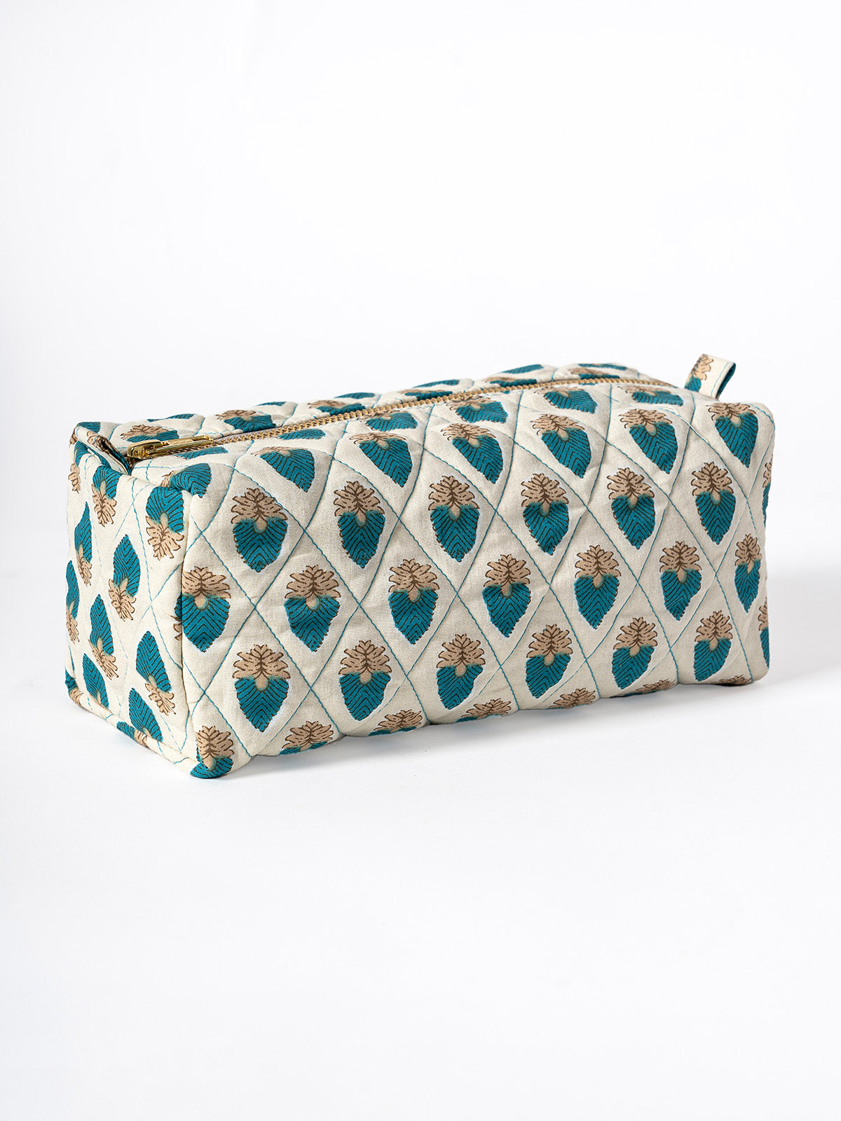 Nizna Quilted Cosmetic Pouch